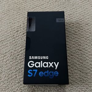 NIB Samsung Galaxy S7 Edge Silver Titanium 32G T-Mobile
